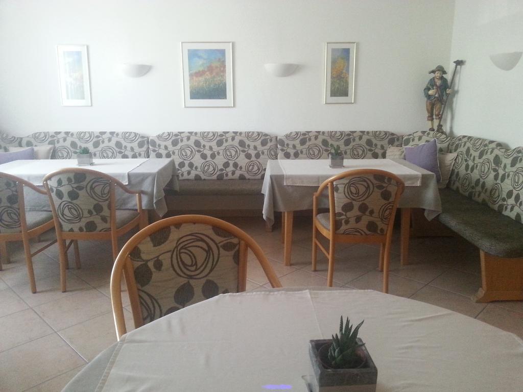 Pension Schmidt Podersdorf am See Extérieur photo